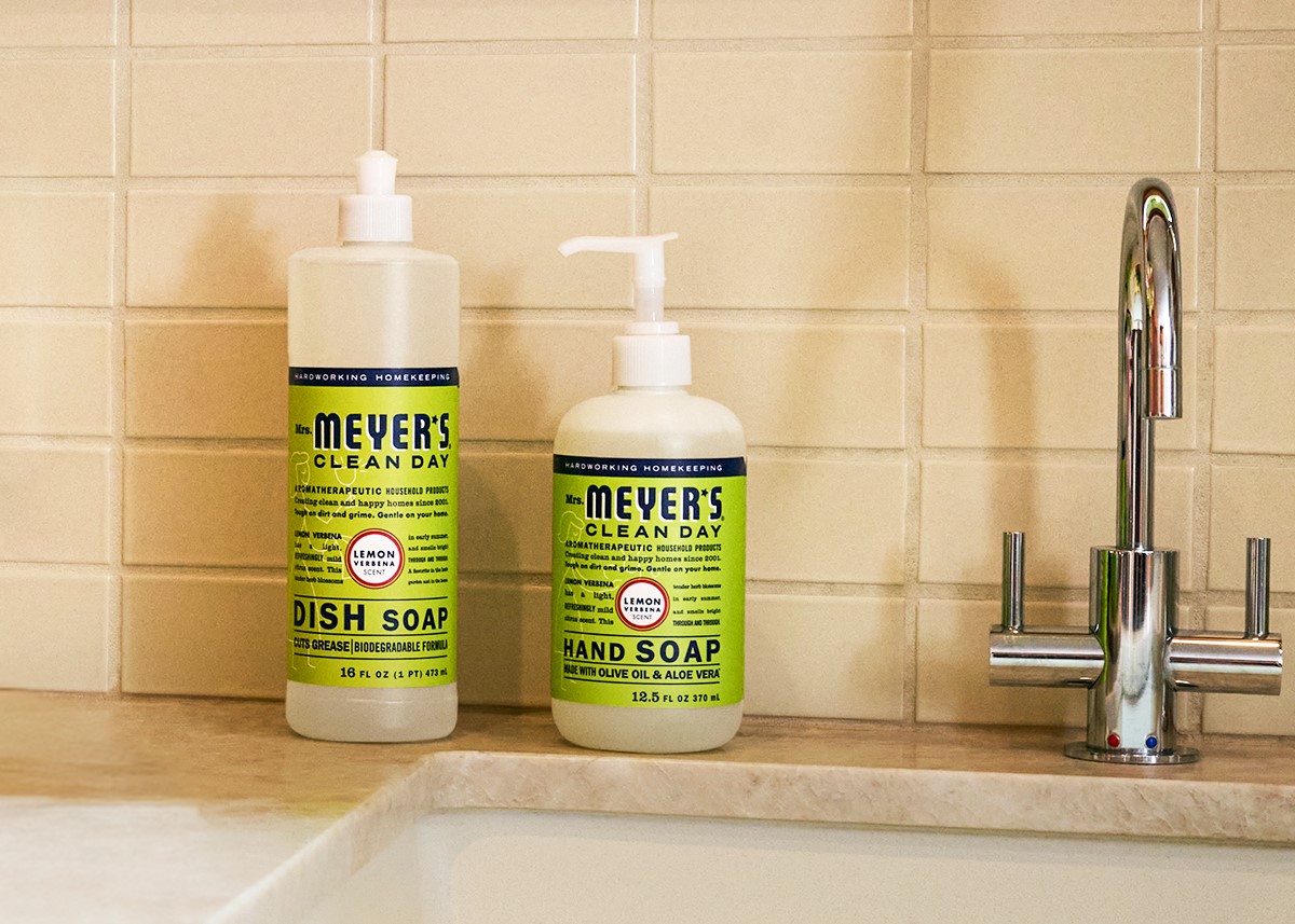 MRS MEYERS background image