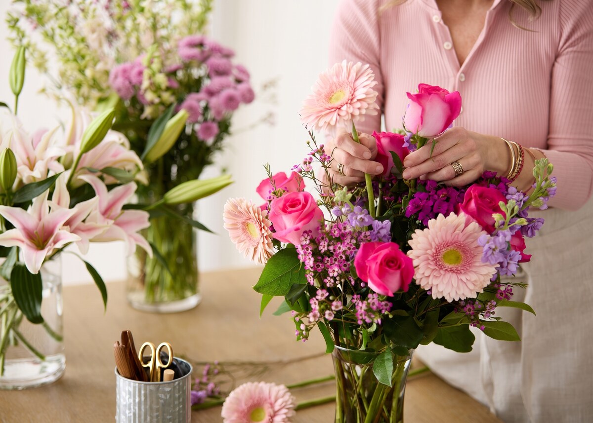 1-800-Flowers.com background image
