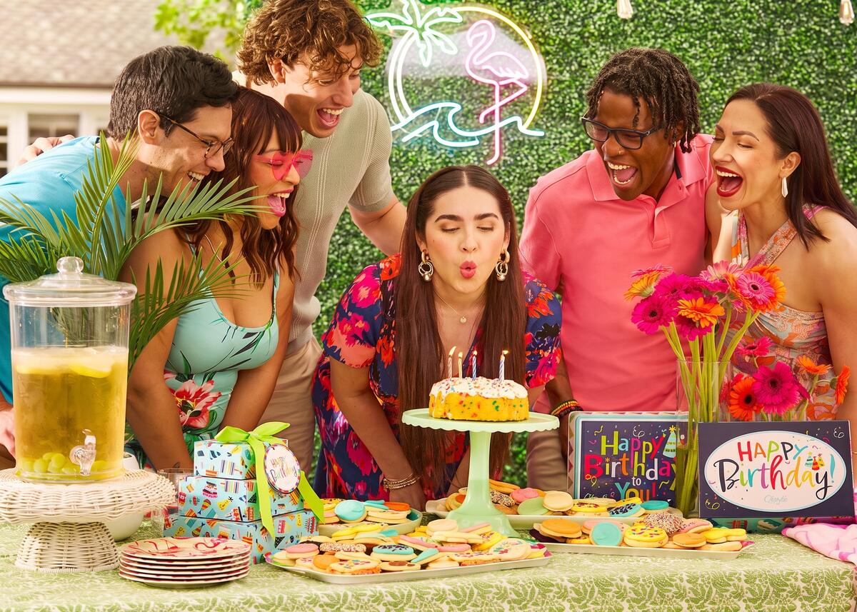 Cheryl’s Cookies background image