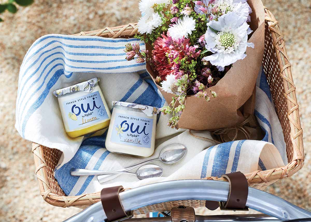 Oui by Yoplait background image