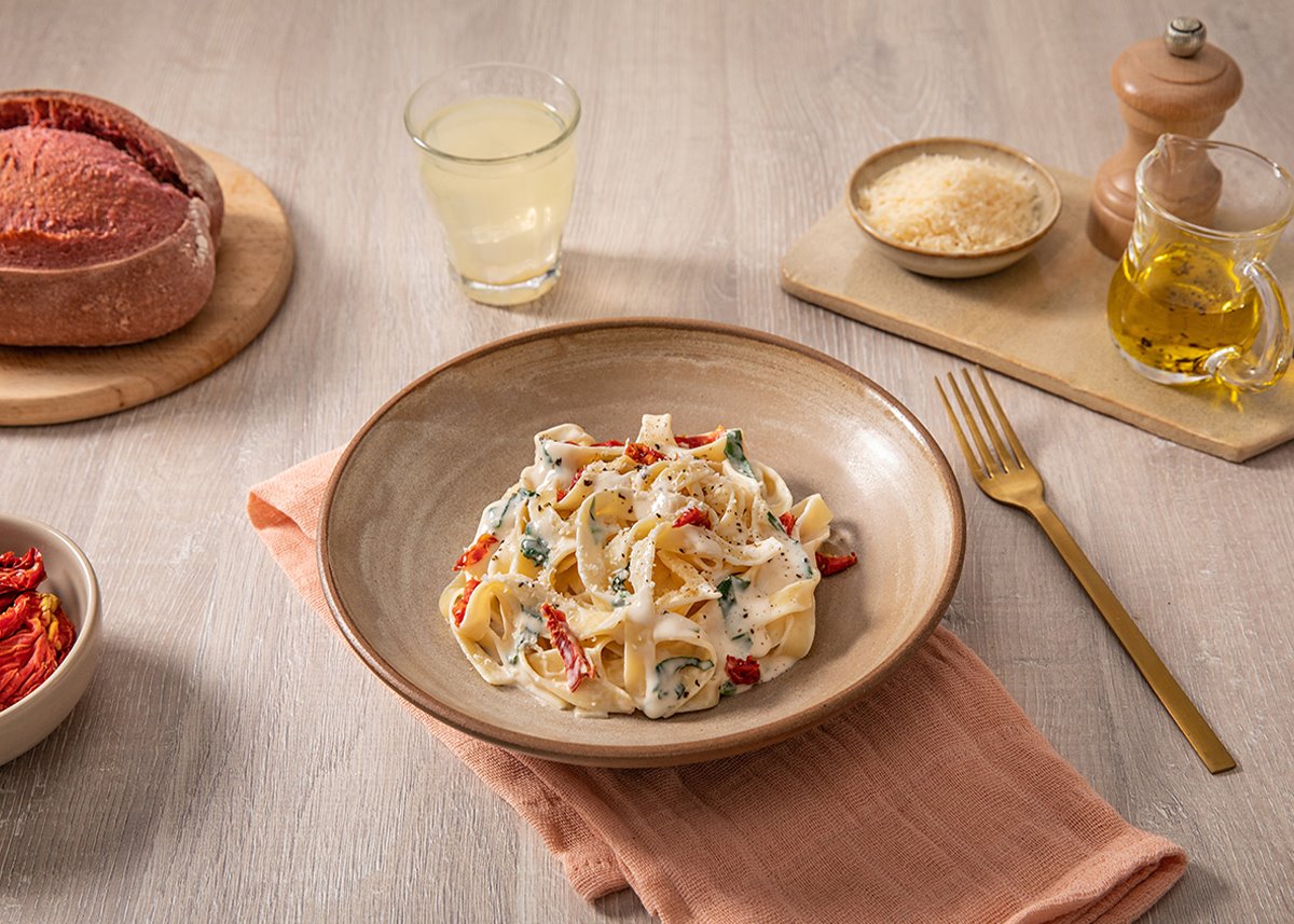 Bertolli Sauces background image