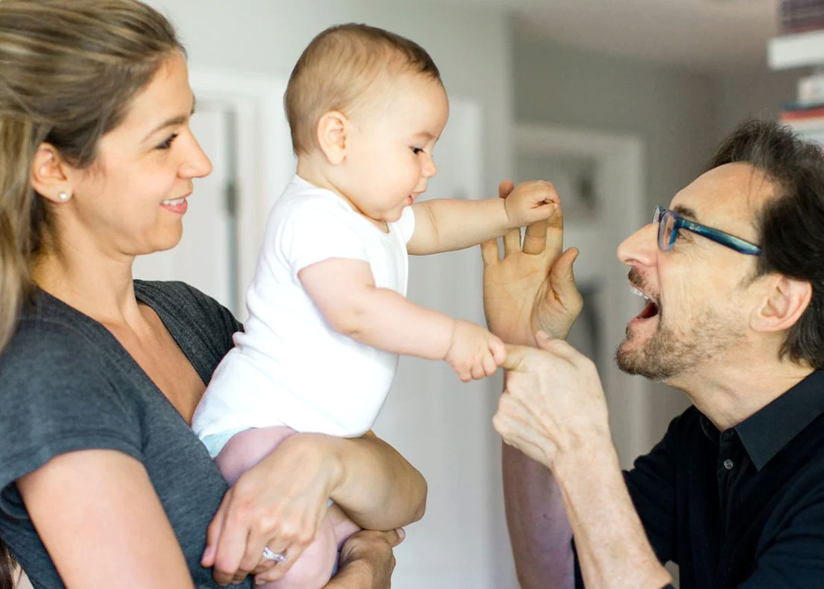HAPPIEST BABY background image