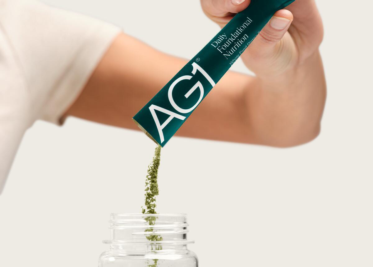 AG1 background image