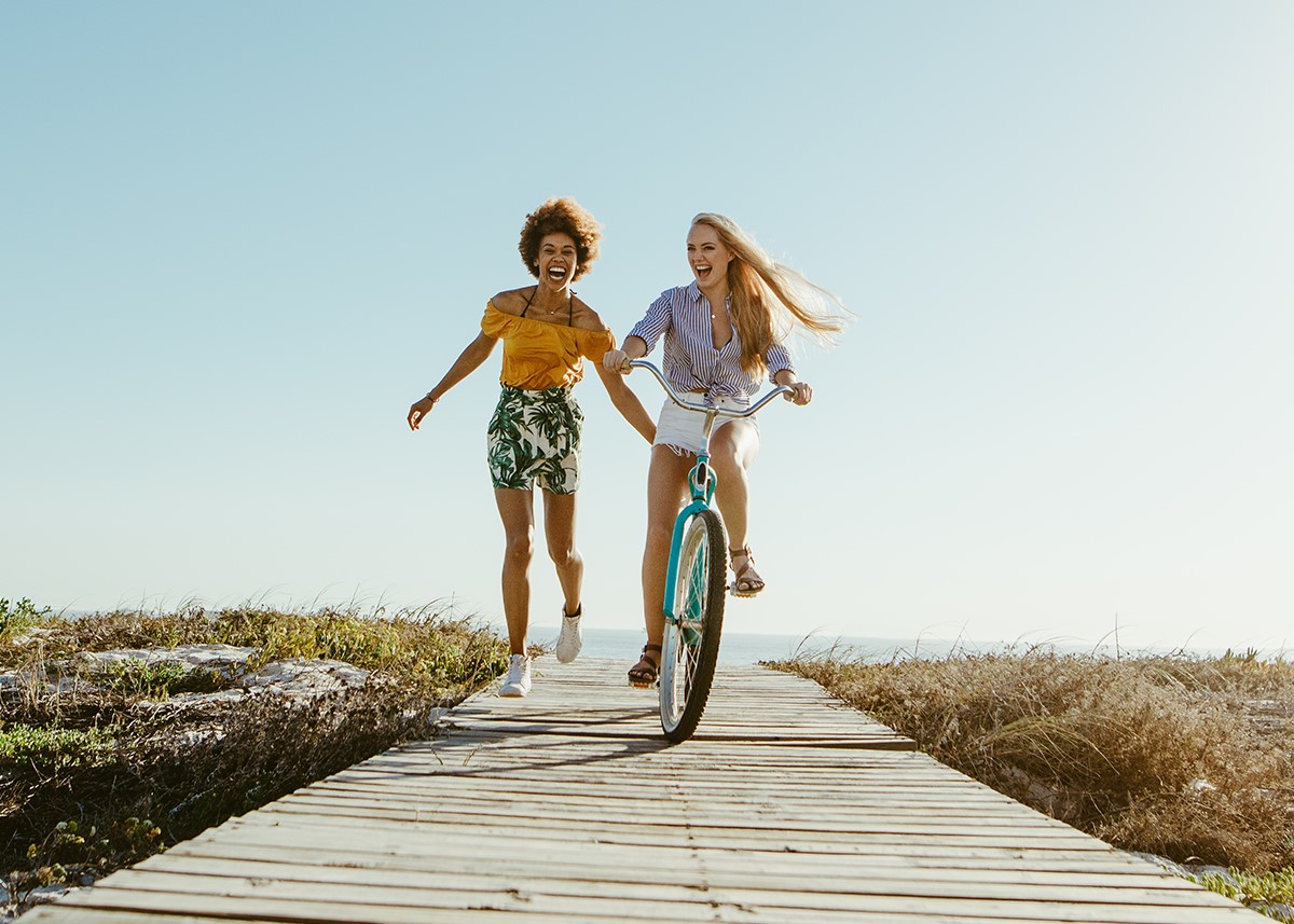 Tylenol ® background image